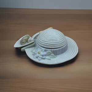 Vintage Lenox China Treasures Porcelain Garden Hat Trinket Box W/ Shovel & Frog